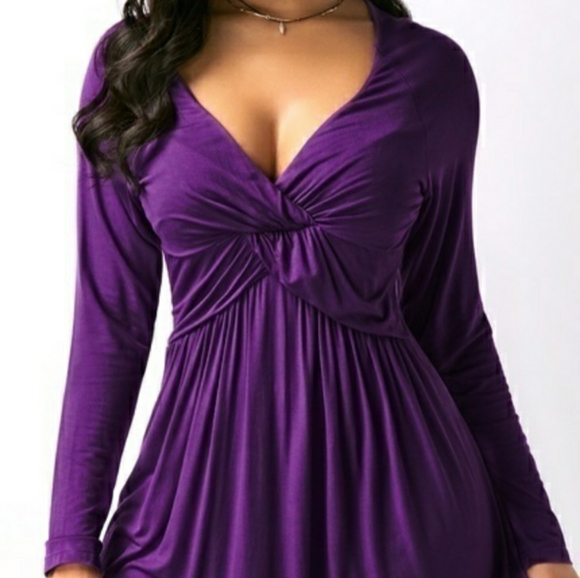 🍭Now available, size small - Picture 2 of 3